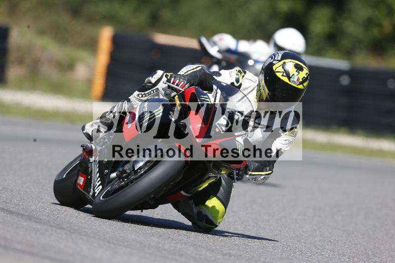 Archiv-2025/48 25.08.2025 Cornu Master School ADR/rot-rouge/2